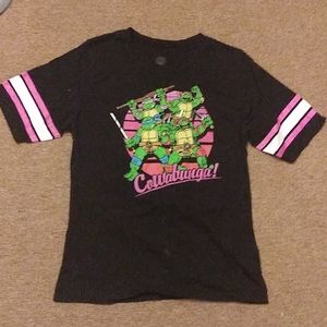Ninja turtles t shirt (kids xl) (Wemon M)
